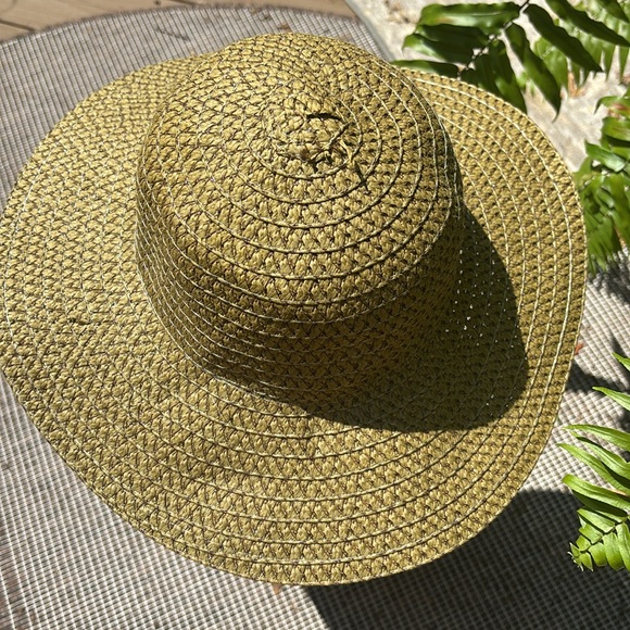 NEW Max Grey Lightweight Very pretty Olive Green Color paper Hat - Picture 7 of 9